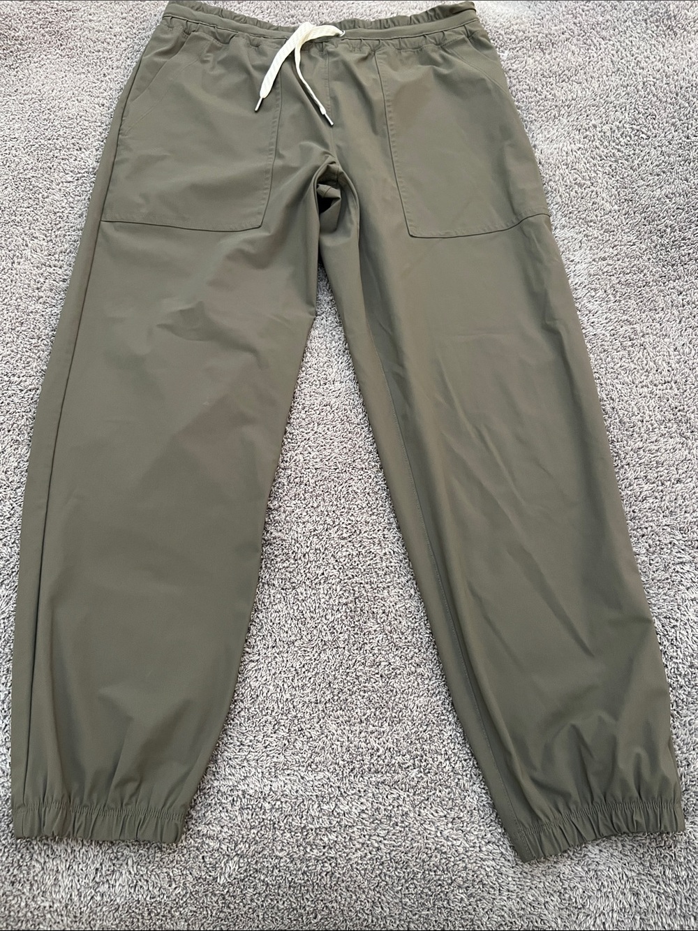 Vuori Olive Green Drawstring Joggers